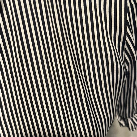 T Tahari Black and White Striped Button Down Shirt - Picture 2 of 10